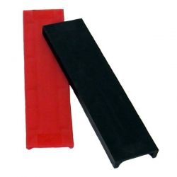 6mm Red Flat Plastic Packer 24mm x 100mm, Pack of 100